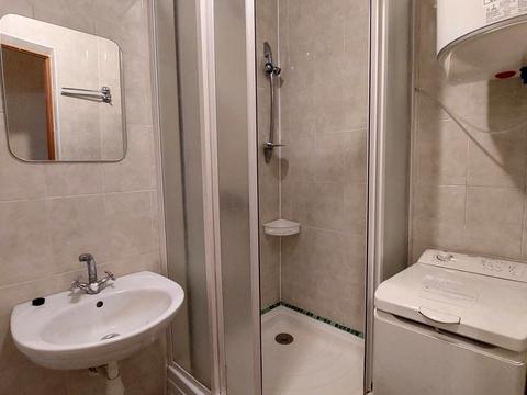 квартира за адресою Світлий пров., 7