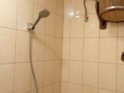 будинок за адресою Богдана Хмельницького