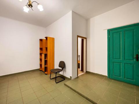 комерційна за адресою Зелена вул., 46