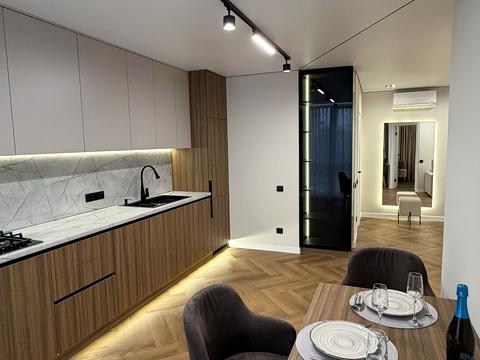 квартира за адресою Івано-Франківськ, Степана Бандери вул., (Будинок 4)