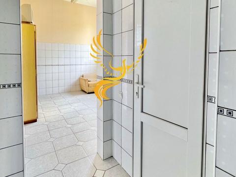 комерційна за адресою Володимира Великого вул., 2