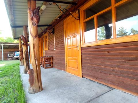 будинок за адресою Лісна