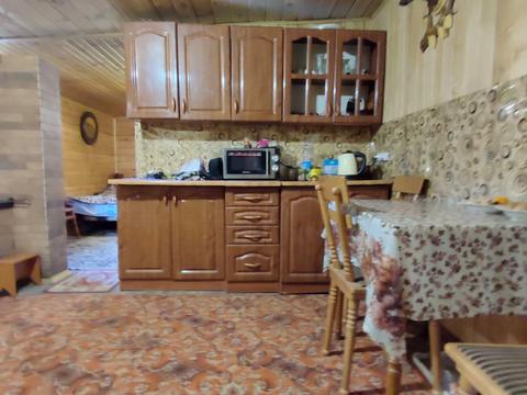 будинок за адресою Лісна