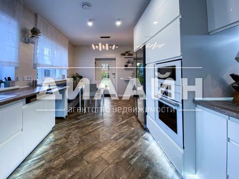 будинок за адресою Донецька вул.