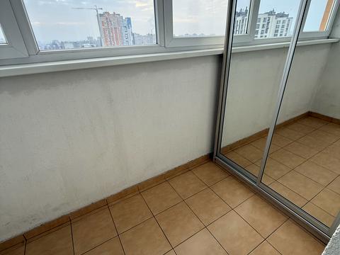 квартира за адресою Київ, Любомира Гузара просп. (Космонавта Комарова), 46-В