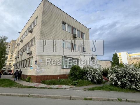 комерційна за адресою Київ, Симиренка вул., 2/19