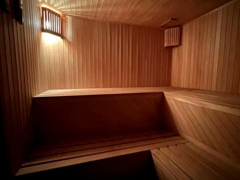 будинок за адресою с. Тернова, вулиця центральтна