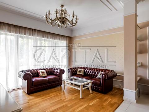 будинок за адресою с. Іванковичі, авіаторів