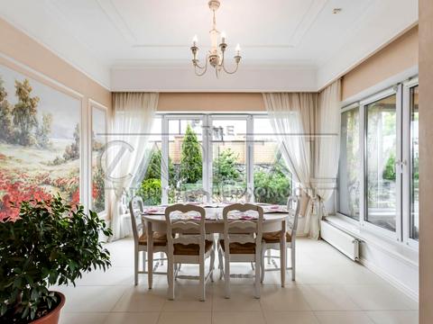 будинок за адресою с. Іванковичі, авіаторів