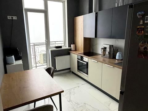 квартира за адресою Перлинна вул., 3