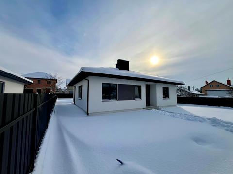 будинок за адресою Центральна