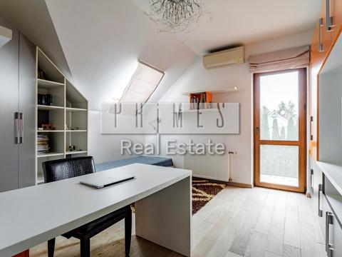 будинок за адресою нова вулиця