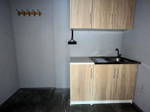 комерційна за адресою Університетська вул., 1о