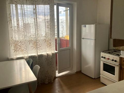 квартира за адресою Володимира Івасюка просп. (Героїв Сталінграду), 27-А