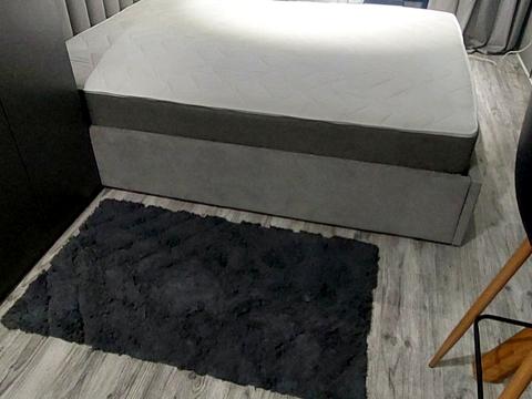 квартира по адресу Олега Мудрака ул. (Генерала Наумова), 1-Б