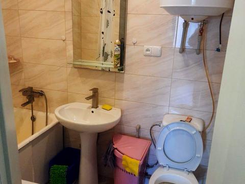 квартира за адресою Навроцького вул., 11