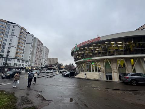 комерційна за адресою Стрілецька вул. (Червоноармійська), 2