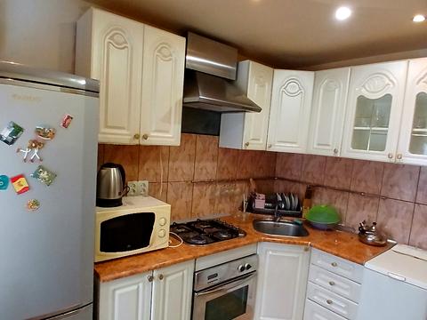 квартира за адресою Гетьмана Івана Мазепи вул. (Топольна), 4