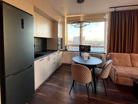 квартира за адресою Салютна вул., 2к1