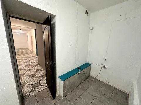 комерційна за адресою Двірська, 26