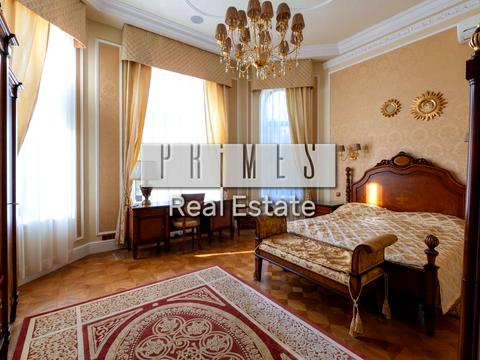 будинок за адресою смт. Козин, Київська вул.