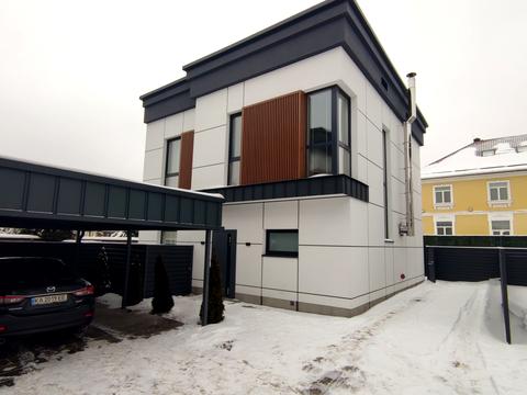 будинок за адресою Перемоги