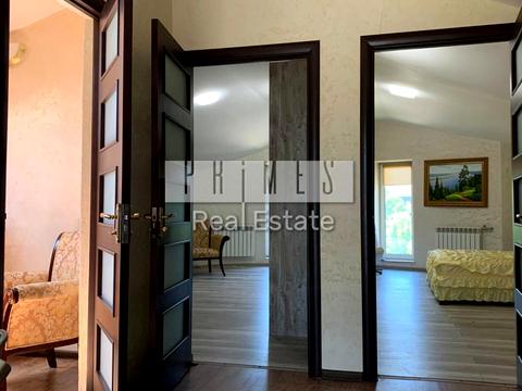 будинок за адресою Київ, Шкільна вул.