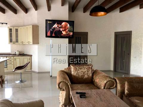 будинок за адресою Київ, Шкільна вул.