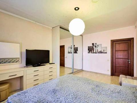 квартира за адресою Клінічна вул., 23/25