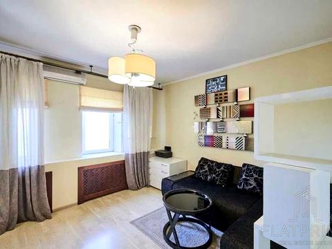 квартира за адресою Клінічна вул., 23/25