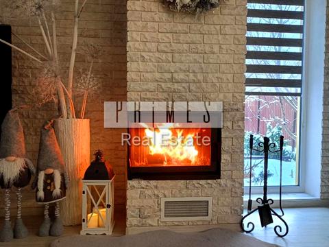 будинок за адресою Серпнева