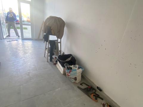 коммерческая по адресу с. Басовка, ЗЕЛЕНА, 1