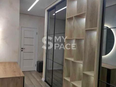 квартира за адресою Академіка Заболотного вул., 1-Б