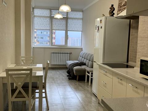 квартира за адресою Юрія Кондратюка вул., 3