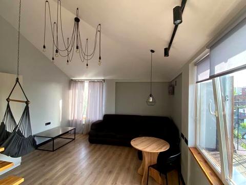 квартира за адресою Олександра Кониського вул. (Володарського), 30