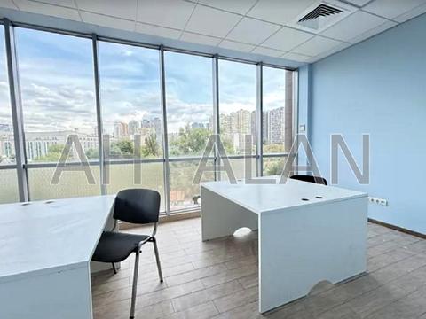 комерційна за адресою Київ, Івана Федорова вул., 29