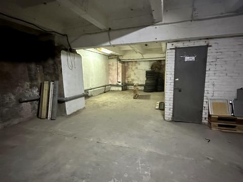 комерційна за адресою Садова вул., 2а/1