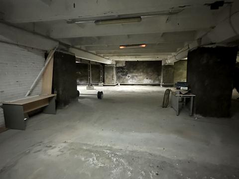 комерційна за адресою Садова вул., 2а/1