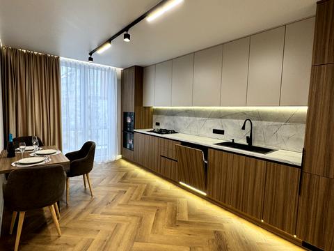 квартира за адресою Степана Бандери вул., (Будинок 4)