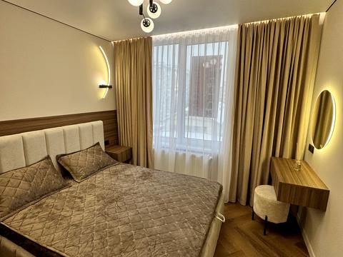 квартира за адресою Степана Бандери вул., (Будинок 4)