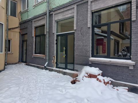 комерційна за адресою Соборна вул., 48