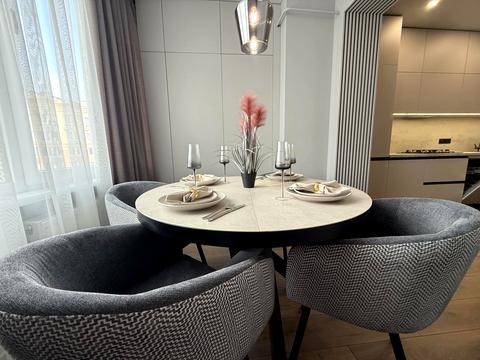 квартира за адресою Молодіжна вул., 5