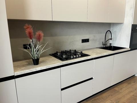 квартира за адресою Молодіжна вул., 5