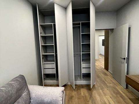 квартира за адресою Молодіжна вул., 5