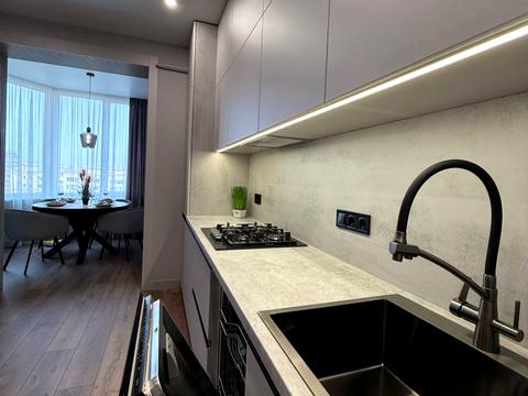 квартира за адресою Молодіжна вул., 5