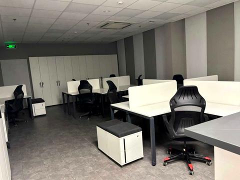 комерційна за адресою Митрополита Василя Липківського вул. (Урицького), 14/18