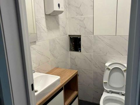 комерційна за адресою Митрополита Василя Липківського вул. (Урицького), 14/18