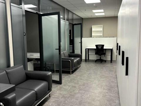 комерційна за адресою Митрополита Василя Липківського вул. (Урицького), 14/18