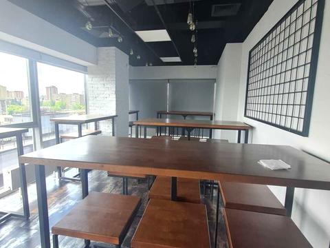 комерційна за адресою Вадима Гетьмана вул., 1-А