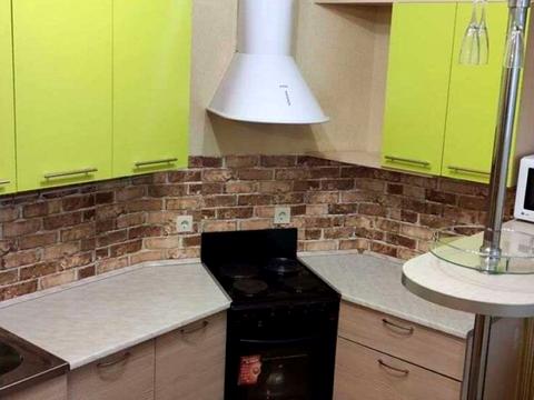 квартира за адресою Милославська вул., 2